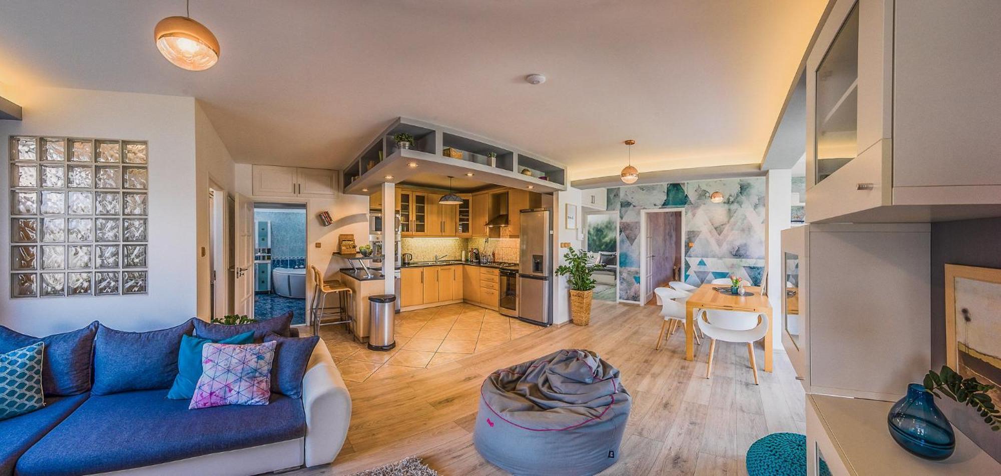 Riverside Apartman**** ミシュコルツ エクステリア 写真